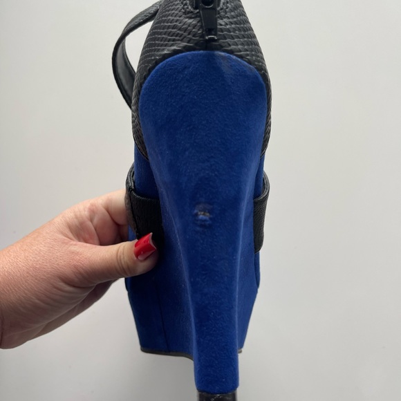 Blue and black strap wedges - Picture 3 of 4